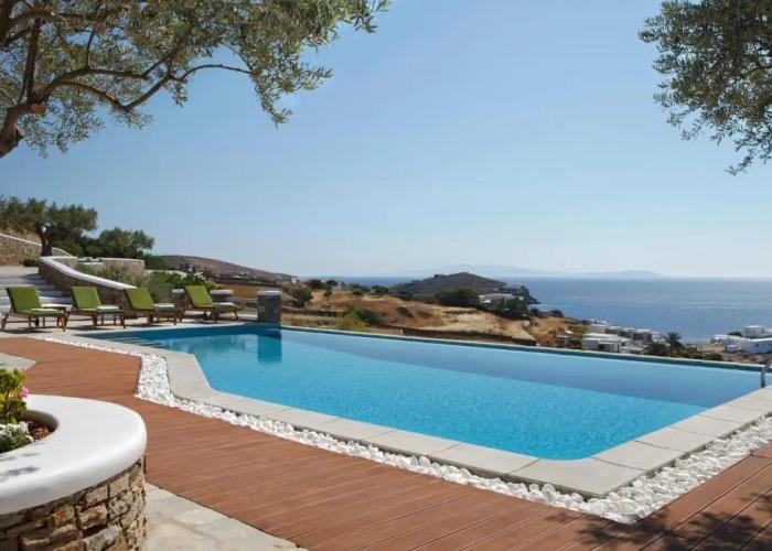 Selana Suites