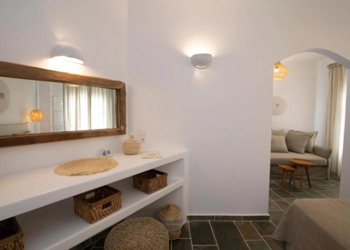 Nymfes Hotel
