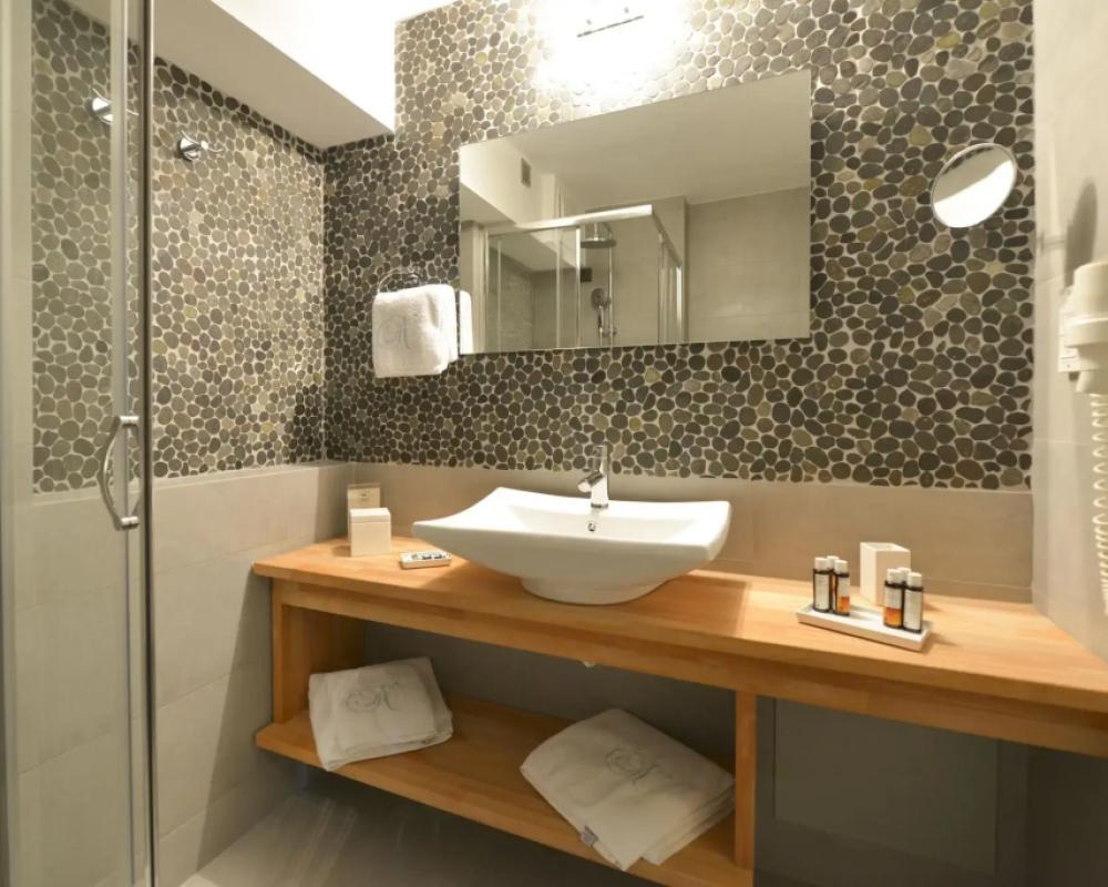 фото Niriedes Hotel