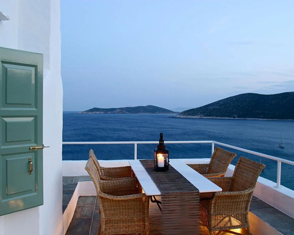фото Niriedes Hotel