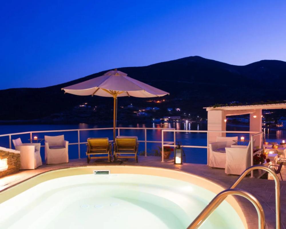 фото Niriedes Hotel