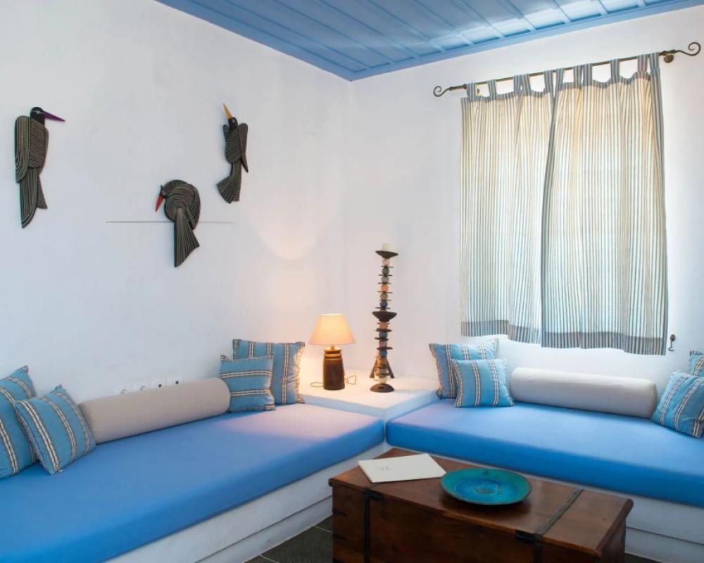 фото Niriedes Hotel
