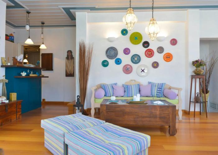 Niriedes Hotel