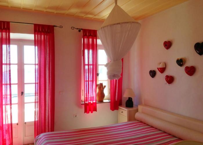 Niriedes Hotel