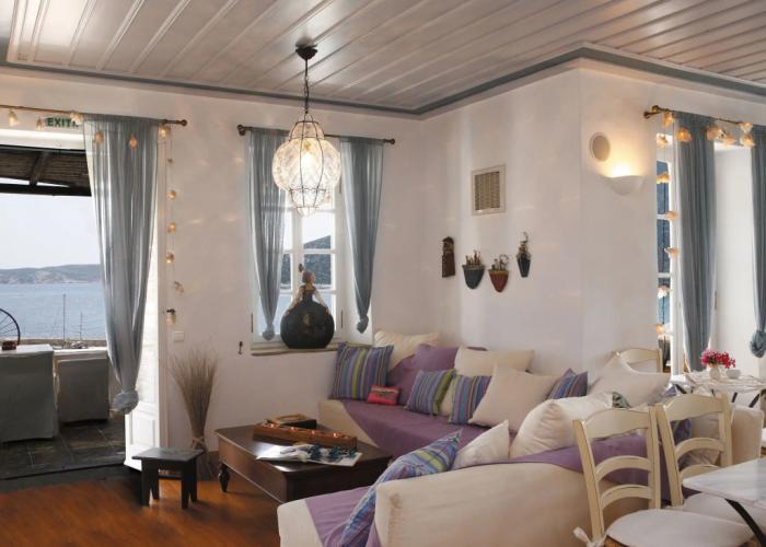 Niriedes Hotel