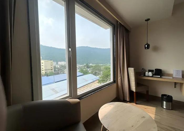 Sachika Hotels, Guwahati