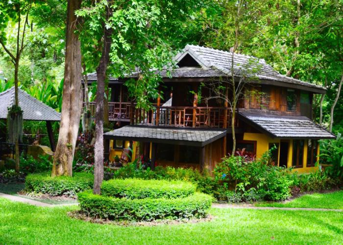 E-outfitting Doikham Resort