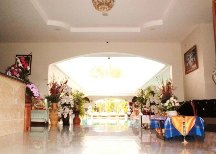 Nok Resort & Hotel