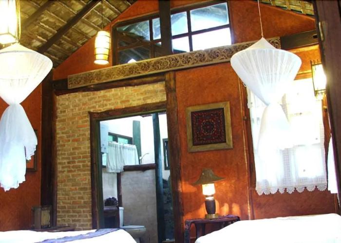 Tharnthong Lodges