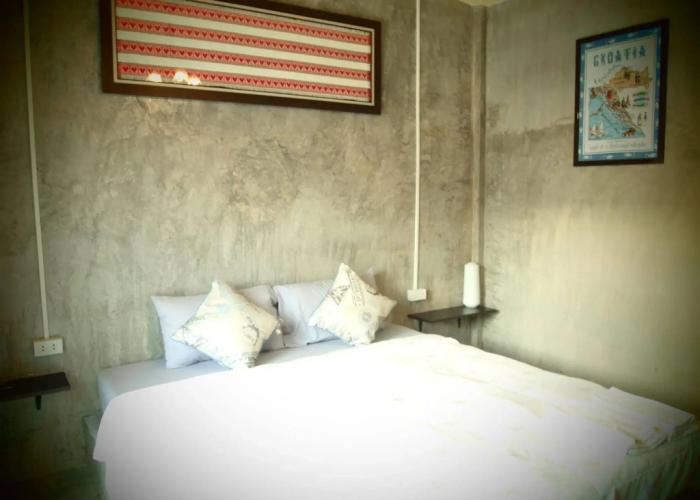 Maesai Holic Lodge