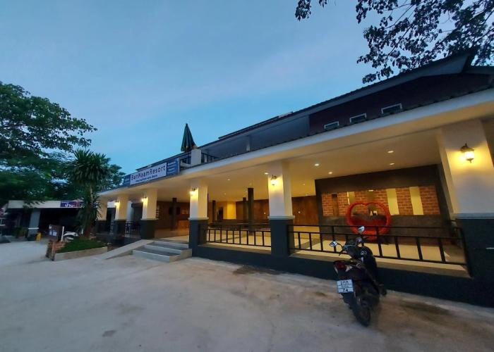 Ban Naam Resort