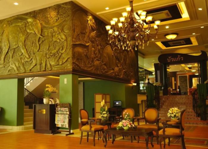 Chour Palace Hotel