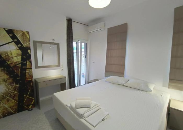 Albatross Studios & Apartments