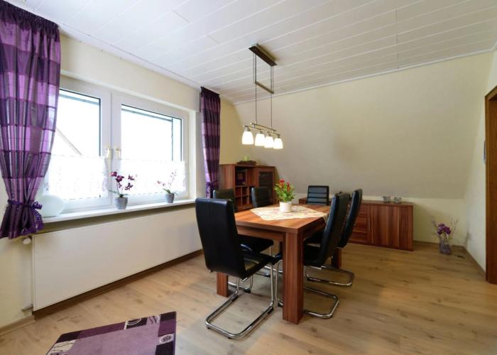 Graceful Apartment with Garden in Velmede near City Center