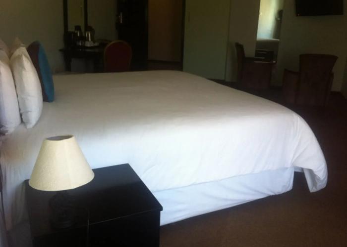 Exec Closets Hotel