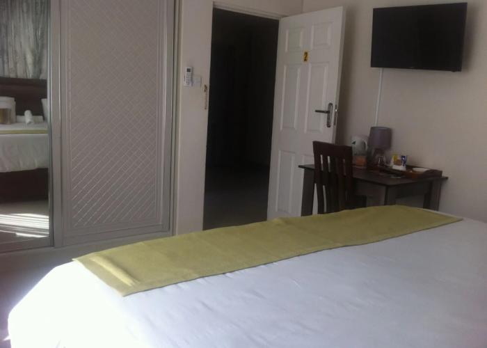 First Avenue Guest House
