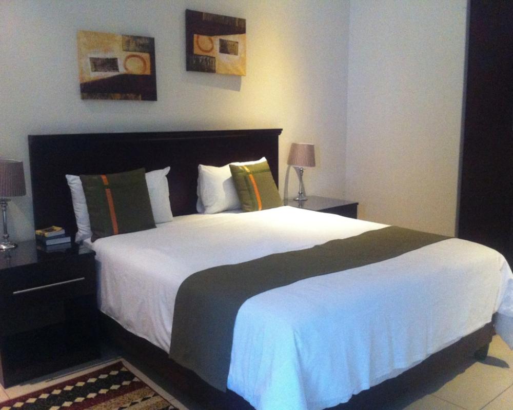 фото Emerald Hotel