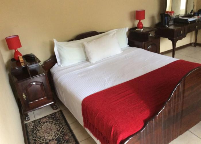 River-Ridge Guest House