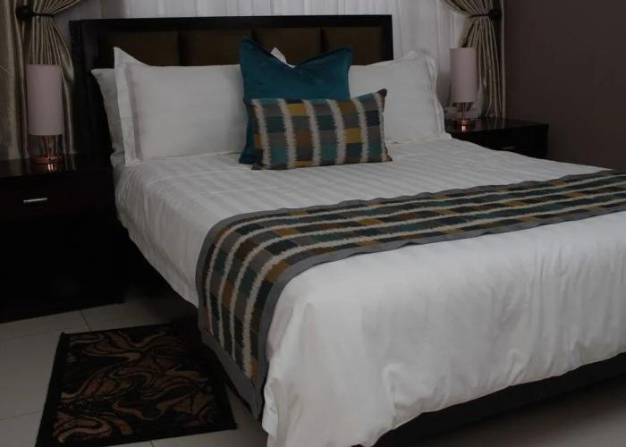 Triple Palms Bed and Breakfast