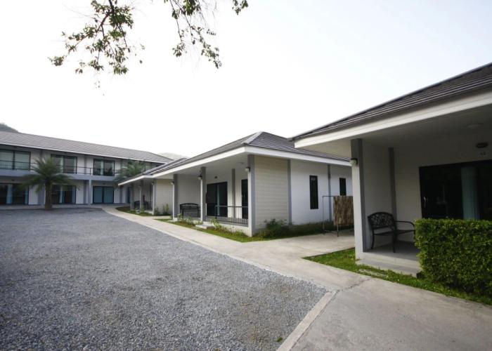 SiriNiran Resort