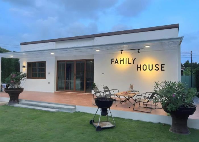 Bannjamjuree Resort Sattahip
