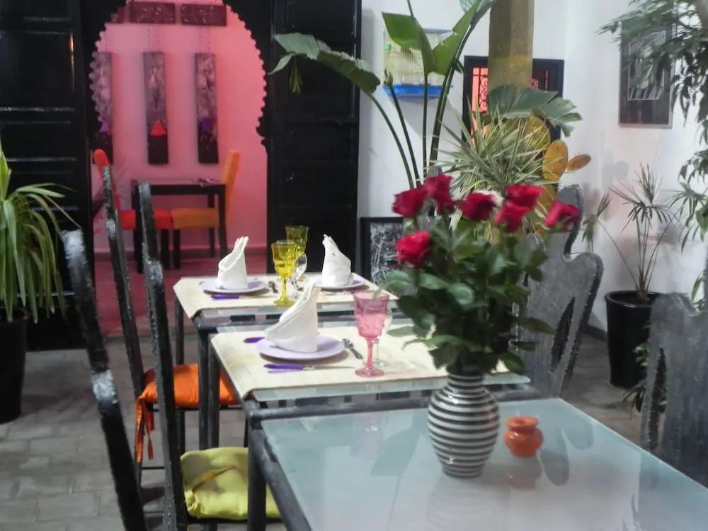 фото Riad 7