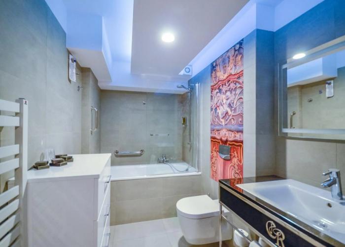 Celestin Residence