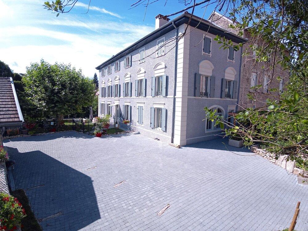 A Deux Pas du Rhéby