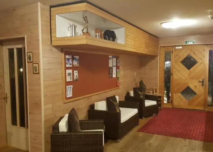 Hotel Mira
