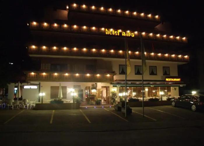 Hotel Mira