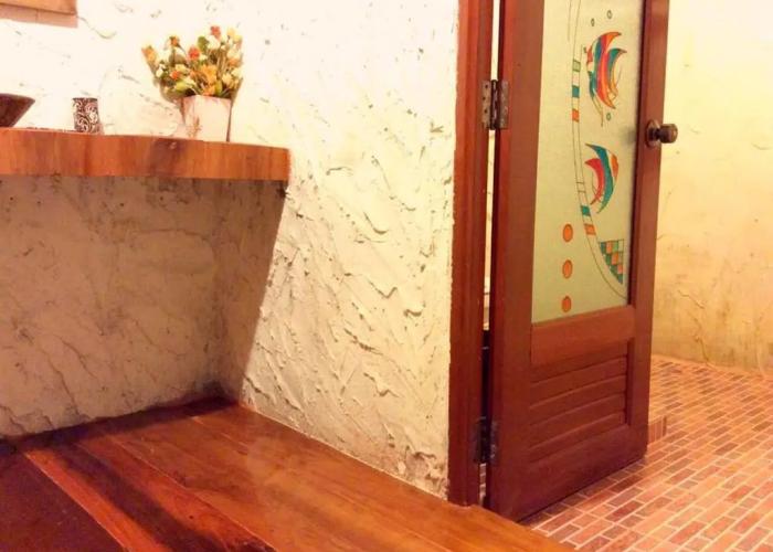 Guesthouse BaanChompooAmphawa