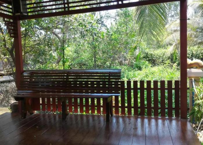 Aple Homestay