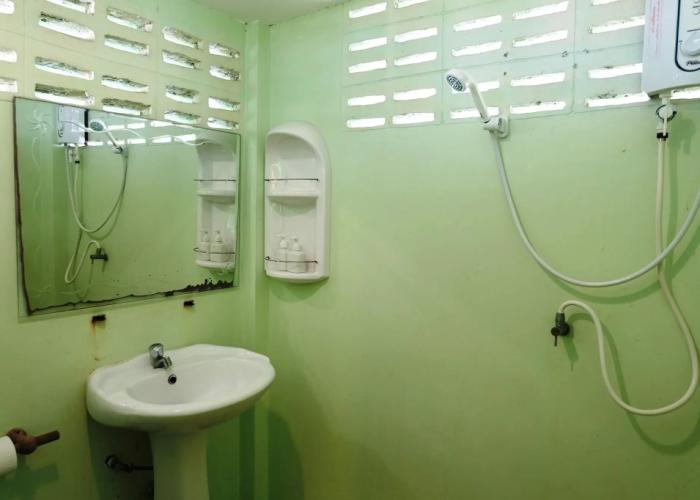 Baanrak Amphawa Homestay