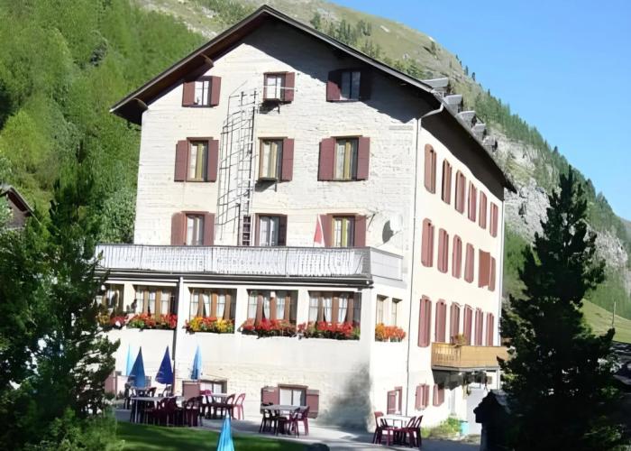 Hôtel Aiguille de La Tza