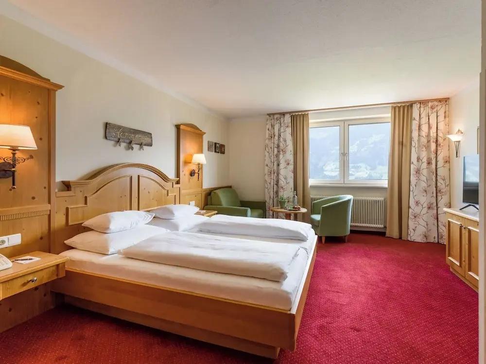 фото Hotel Waldfriede