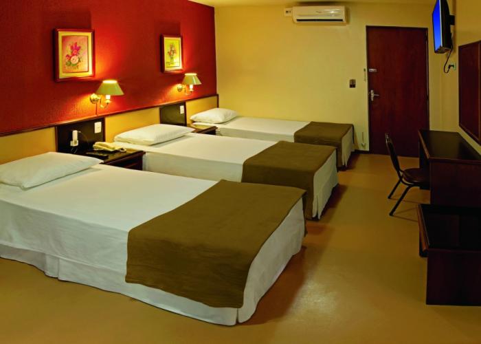 Lira Hotel