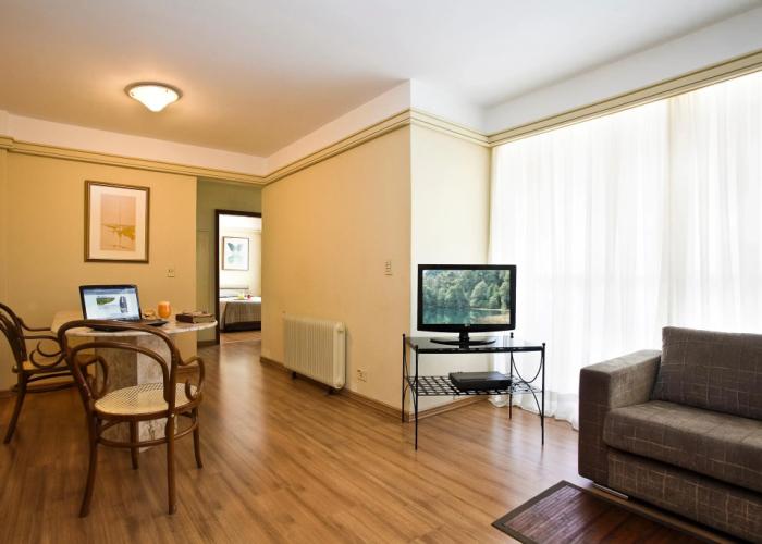 Alta Reggia Plaza Hotel