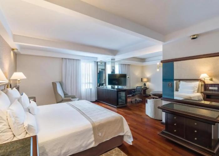 Bourbon Hotel & Suítes Curitiba