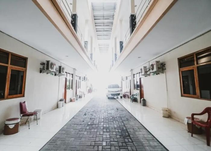 RedDoorz Plus @ Jalan Parangtritis 2