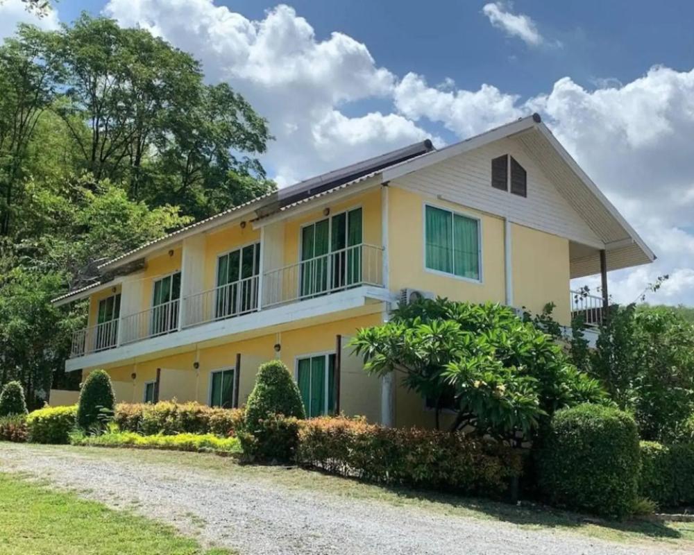 Mai Ngern Mai Thong Resort