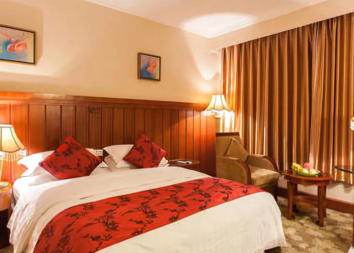 Westqiang Homeland Hotel