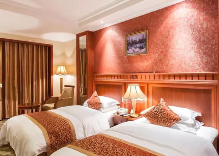 Westqiang Homeland Hotel