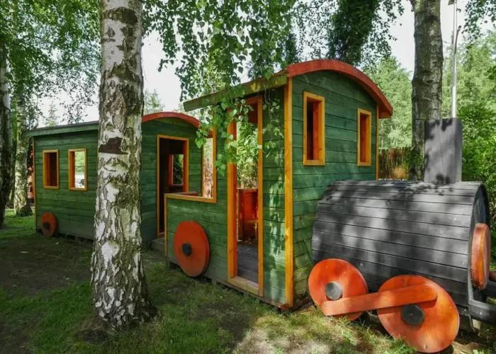 Comfortable, Two-story Holiday Homes, Bobolin