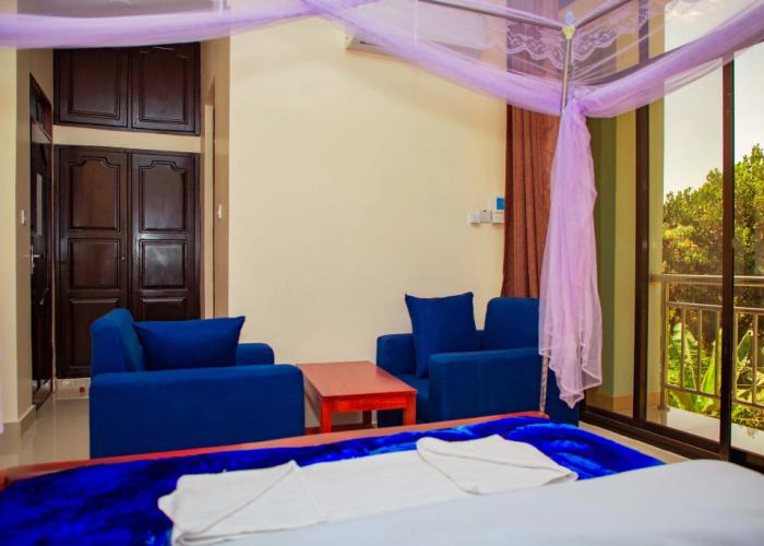Kilimanjaro White House Hotel
