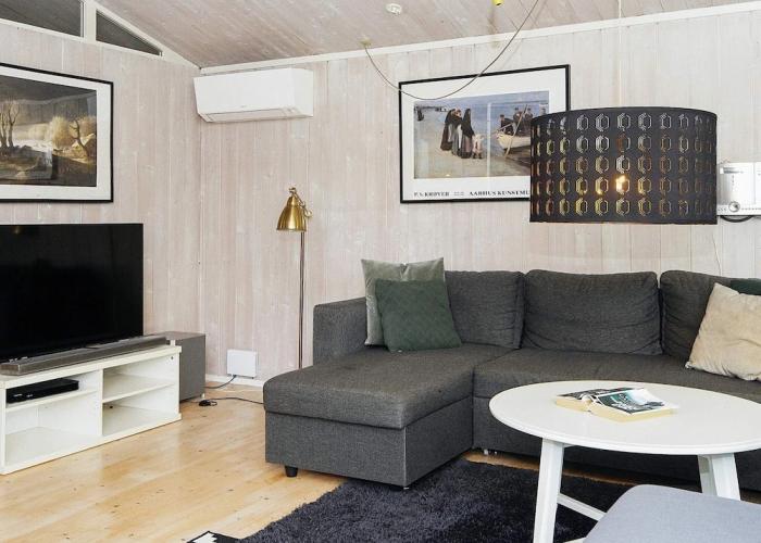 8 Person Holiday Home in Ronde