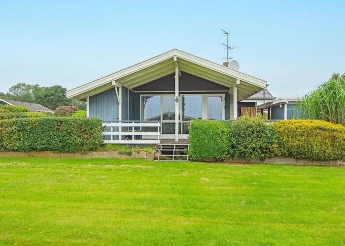 6 Person Holiday Home in Ronde