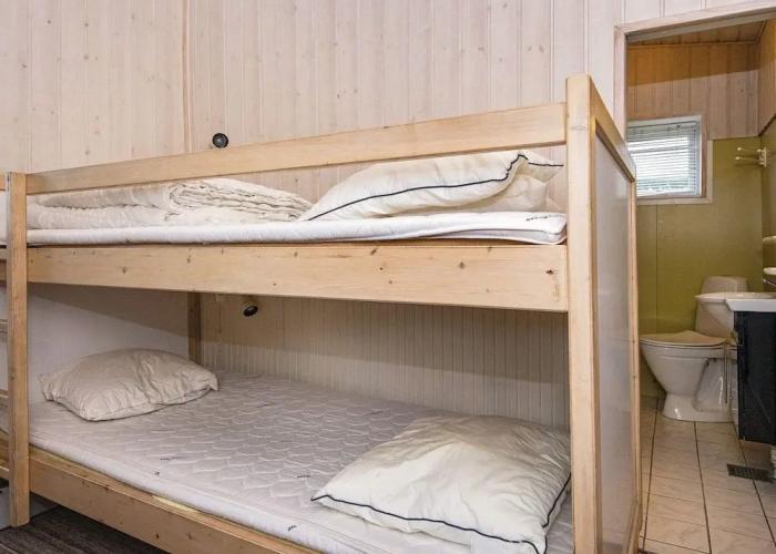 4 Person Holiday Home in Ronde