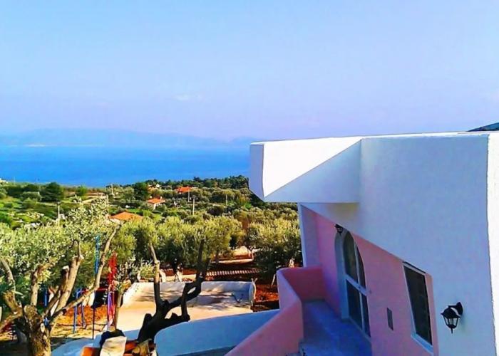 Villa Konaki
