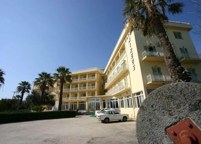 Hotel Nireus
