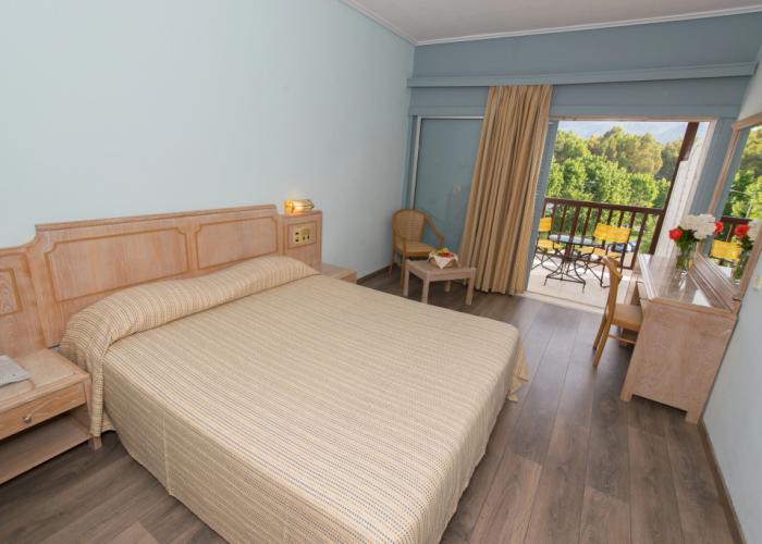 Golden Coast Hotel & Bungalows - All Inclusive